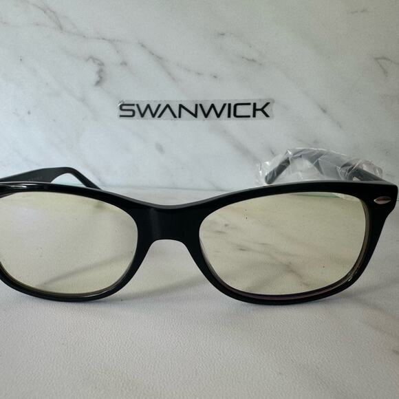 Swanwich Day Blue Light Blocking Glasses Perfect Condition Ref 2012